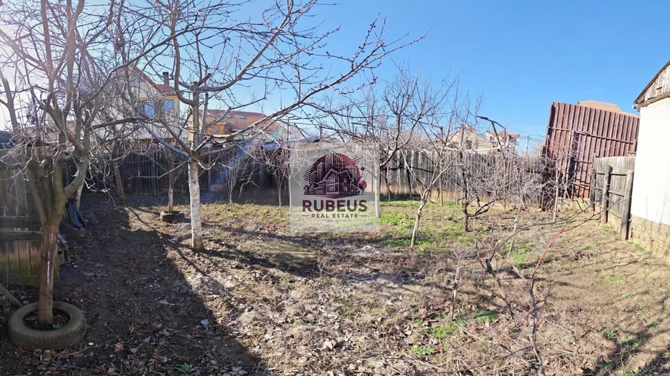 Casa cu personalitate in Calomfirescu – spatiu, liniste si teren gener - Poză 33