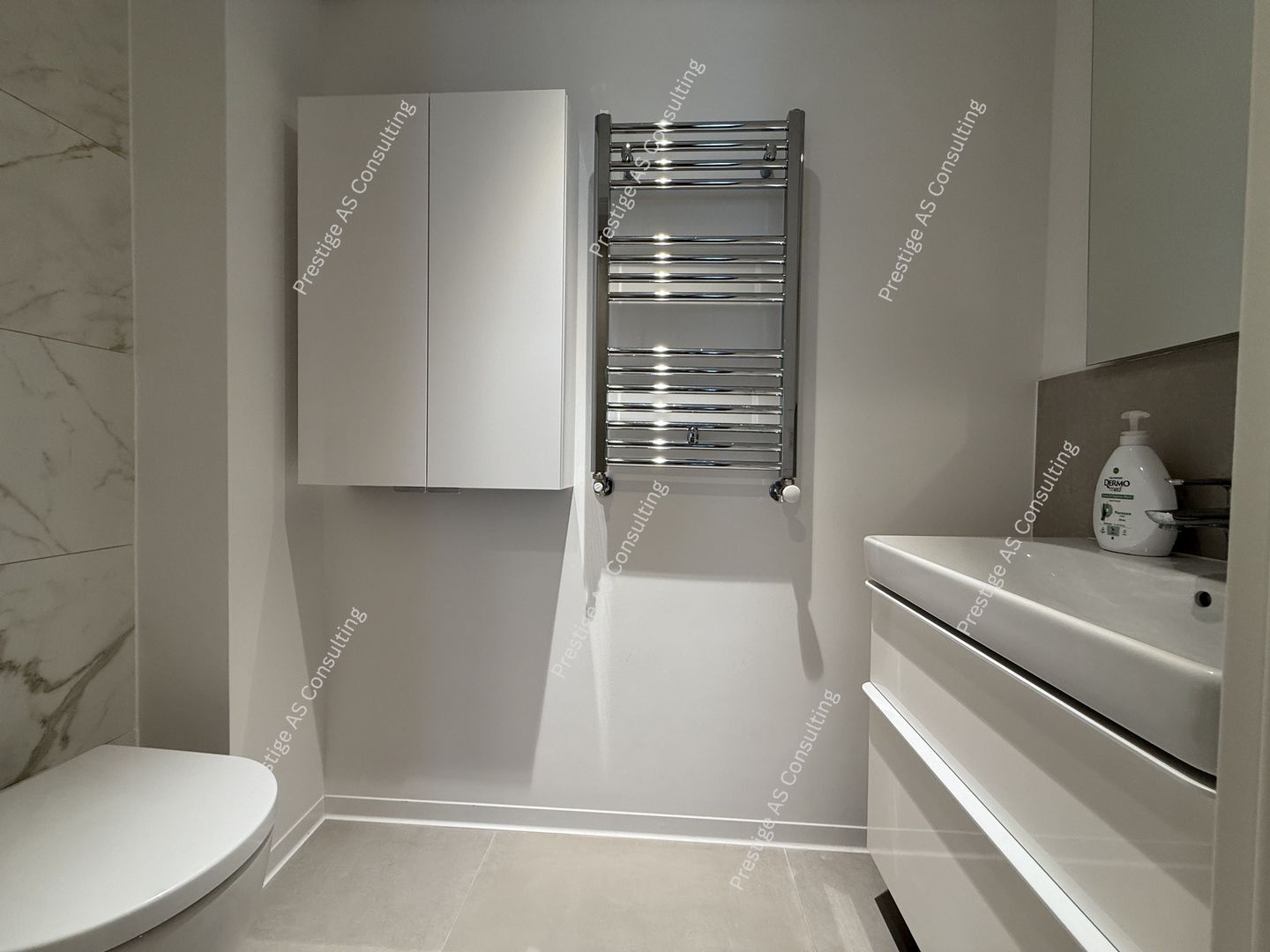 ISHO- Apartament Vedere la Bega 3 camere + parcare subterana - Poză 19