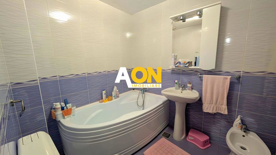 Casă tip înșiruit, D+P+M, 4 camere, garaj, 214 mp teren, zona Centru - Poză 14