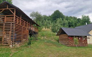 Casa si teren potential turistic Slatioara-Suceava - Poză 6