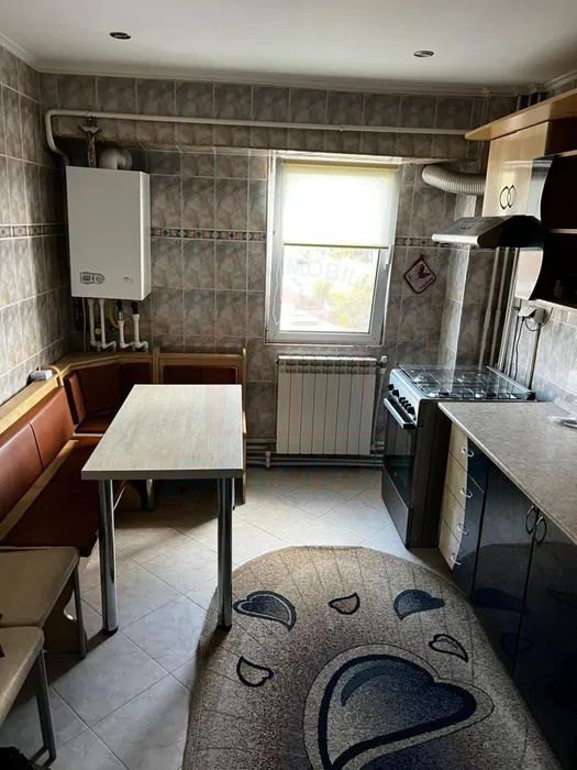Inchiriere apartament 4 camere IC. Frimu 85 mp et 3, 450 EURO/Luna - Poză 1