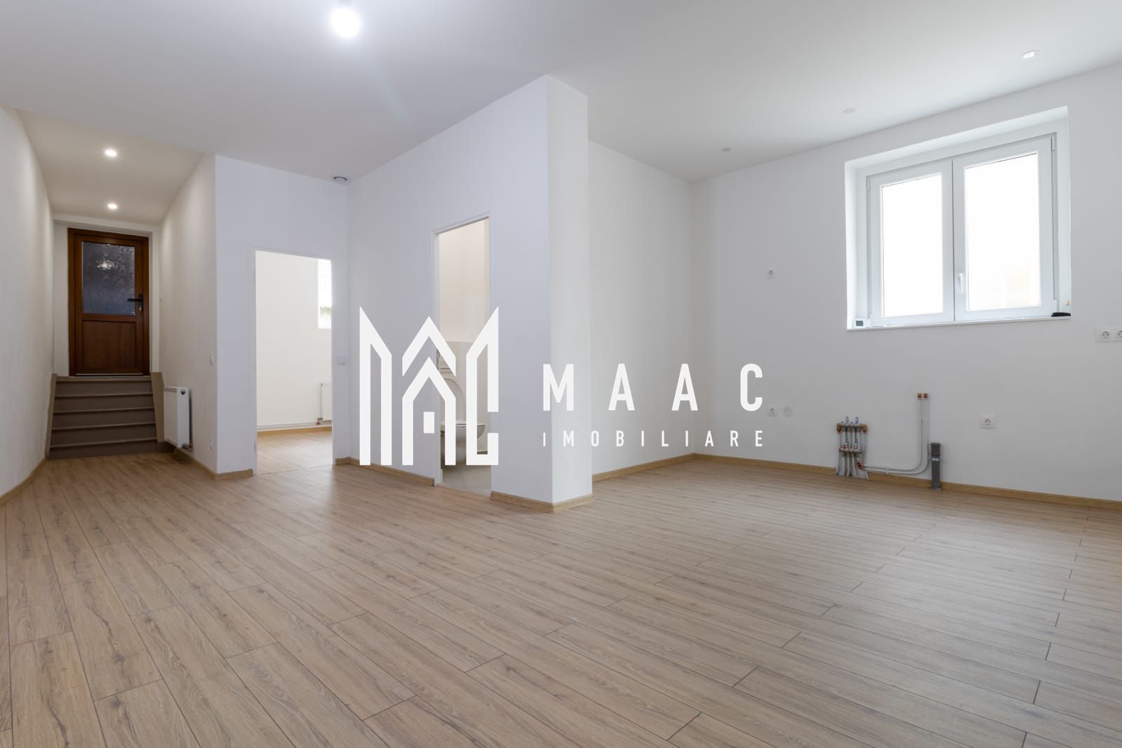 Apartament 2 Camere si Studio | Ultracentral | Acces Privat - Poză 2