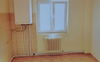 Apartament 3camere - Poză 1