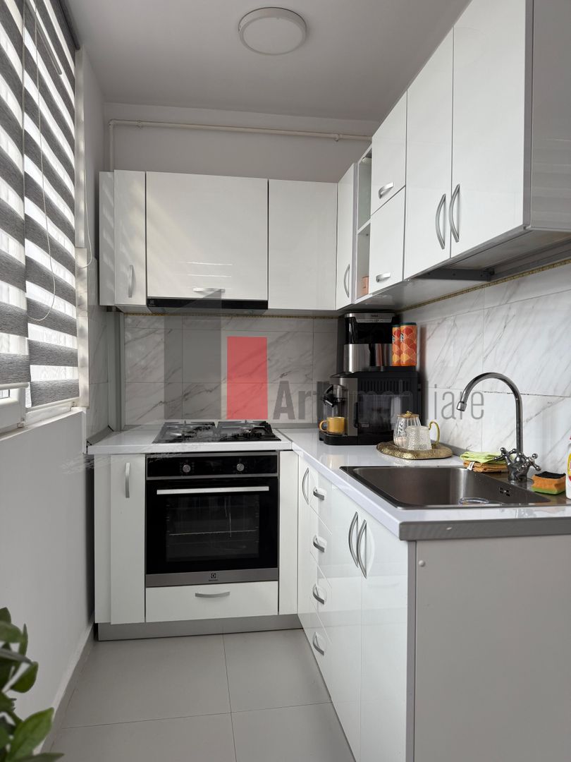 Vand ap 3 camere de lux etaj 1 , Chiajna-Str Sergent Ilie Petre - Poză 13