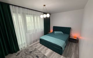 4 camere - 93mp - mobila - utilat - lux - Hotel Ramada - Poză 5