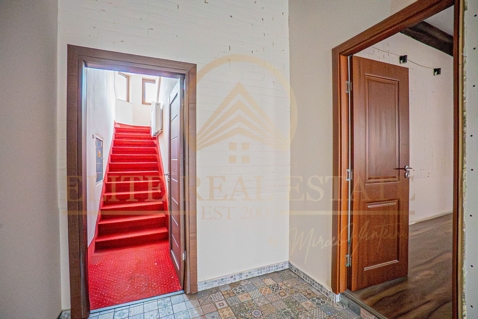 Ultracentral - Proprietate comercială P+M la 200 m de mare. - Poză 17