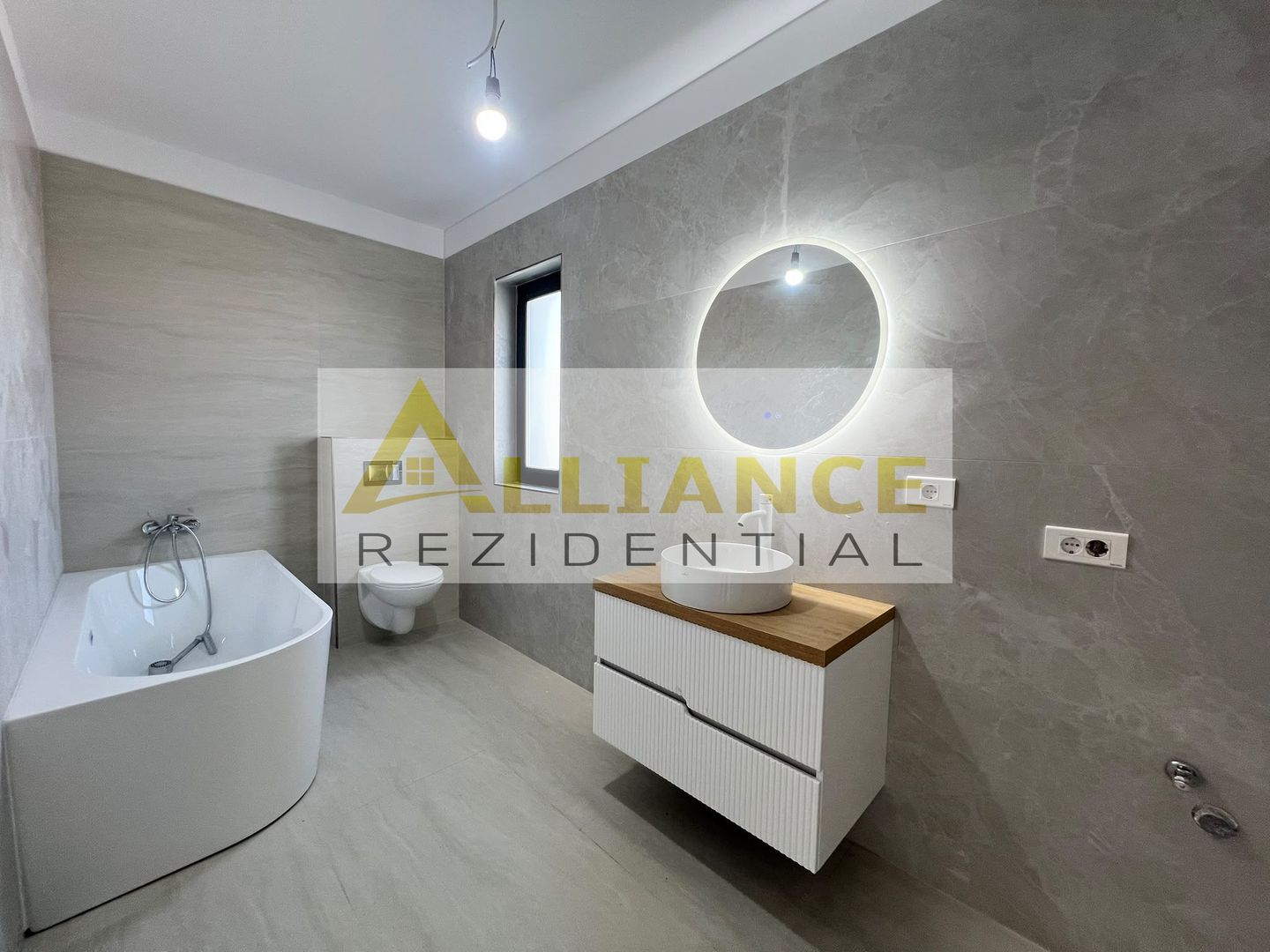 VILA INDIVIDUALA MODERNA SEMIMOBILATA -4 CAMERE-TEREN 375 MP - Poză 15