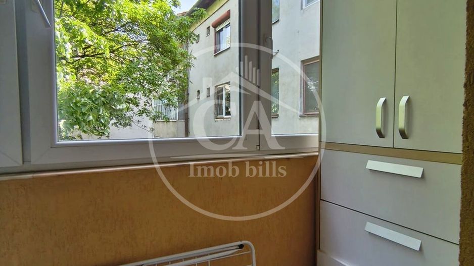 Apartament de vânzare cu 4 camere în zona Decebal, Oradea - Poză 14