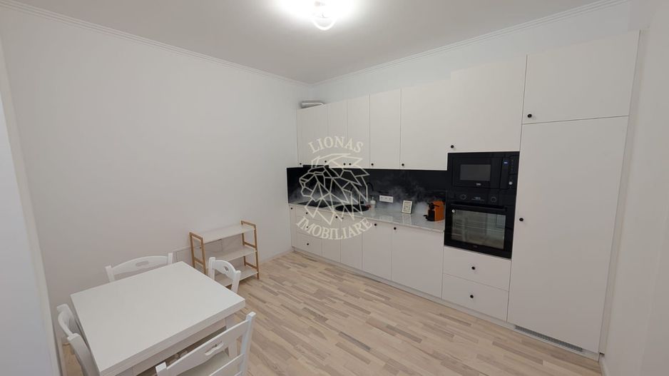 Apartament Modern 44 mp-renovat-curte 100 mp-Ultracentral - Poză 1