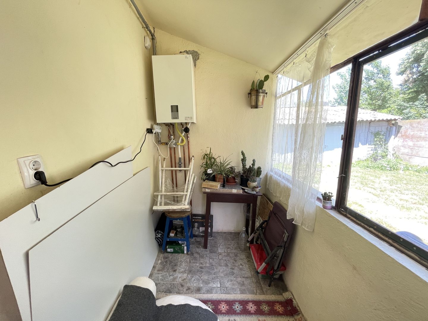 Casă la curte comuna în zona Balcescu - Poză 17