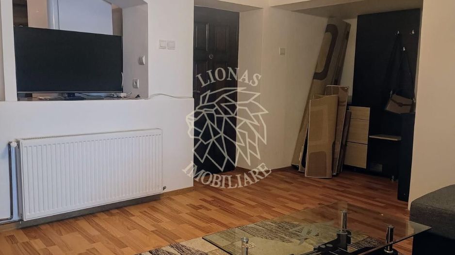 Apartament 3 camere-etaj 2-parcare- ideal investitie,  Ultracentral - Poză 2