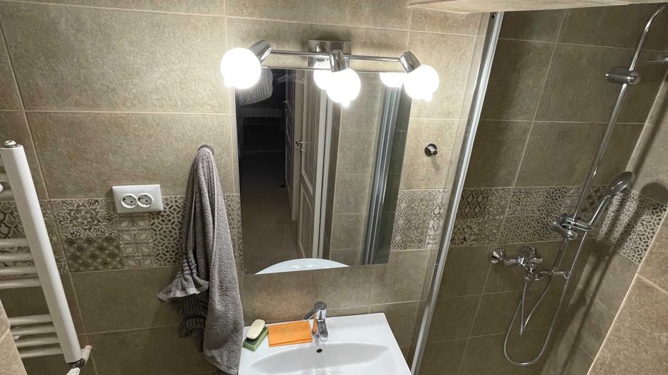 BRASADAS închiriază ap 2 cam in vilă et 1 UNIRII. - Poză 5