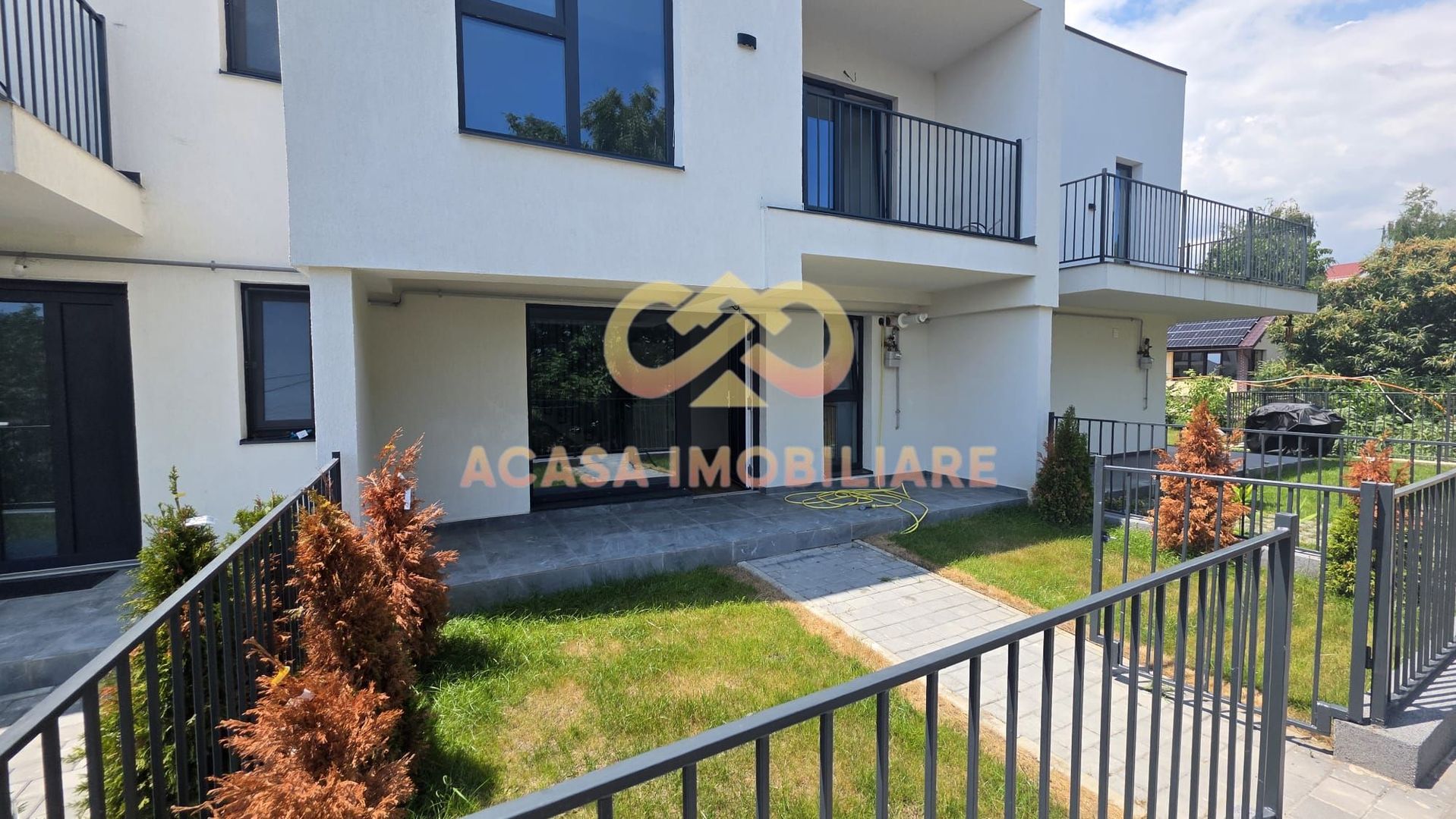 APARTAMENT 3 CAMERE PE 2 NIVELE  CU GRADINA  VALEA LUPULUI - Poză 15