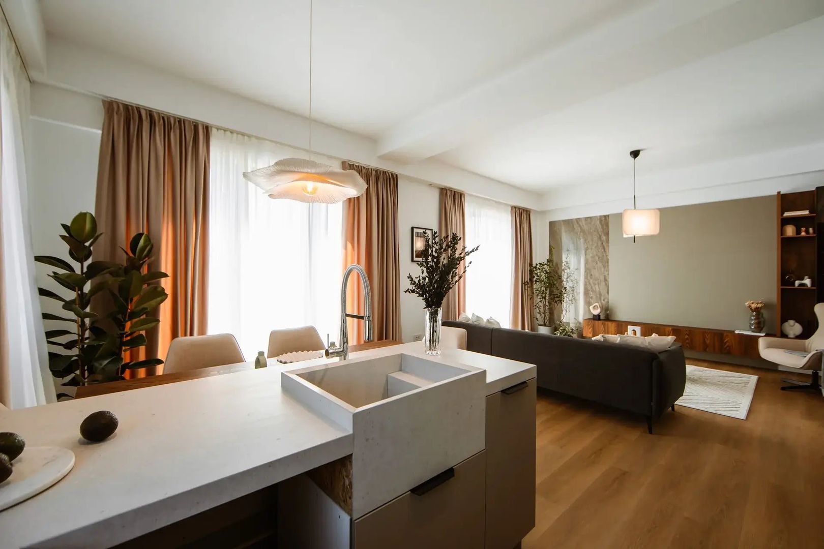 VILĂ INDIVIDUALĂ CU PANOURI FOTOVOLTAICE | COMPLEX CU PISCINA | TUNARI - Poză 5