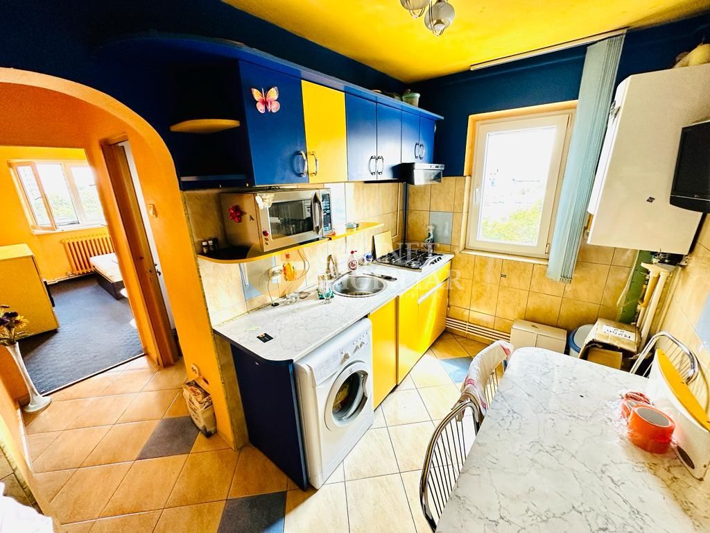 Apartament cu 2 Camere DECOMANDAT - Etaj 6 - Zona Podu Ros - Poză 8