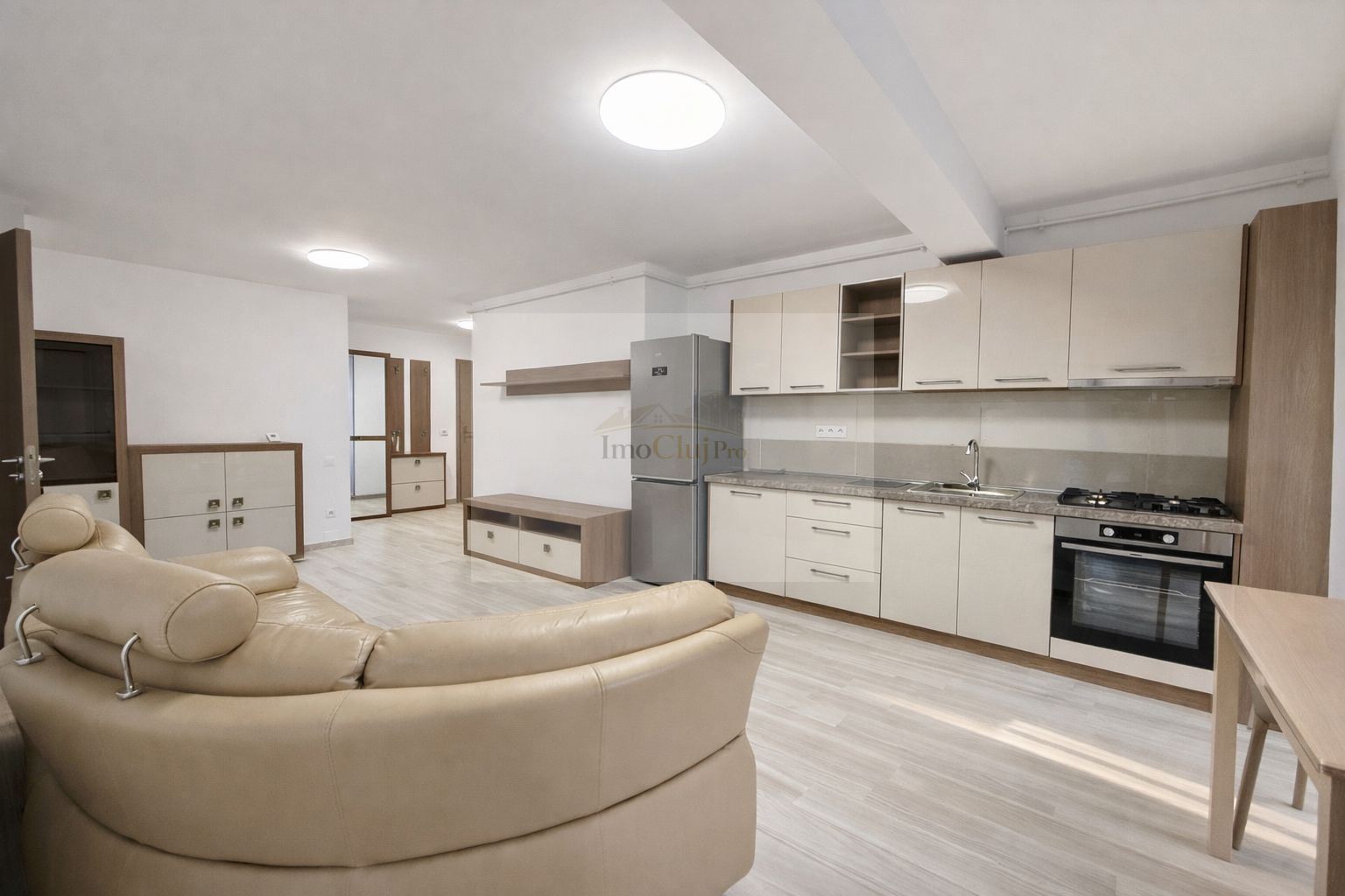 Prima închiriere- Apartament 2 camere | Parcare| Zona Sopor - Poză 3