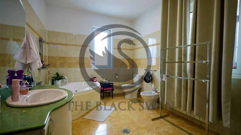 Casa/Vila de vanzare | 3 intrari separate | Plopeni | Comision 0% - Poză 15