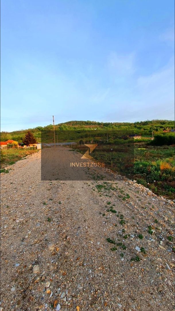 Parcele cu utilități str Facliei - Poză 2