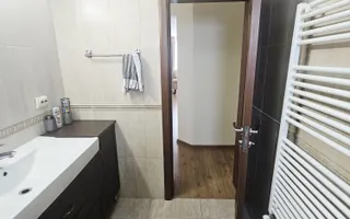 Vilă premium în Strejnicu | 8 camere | 345 mp utili | teren 595 mp - Poză 36