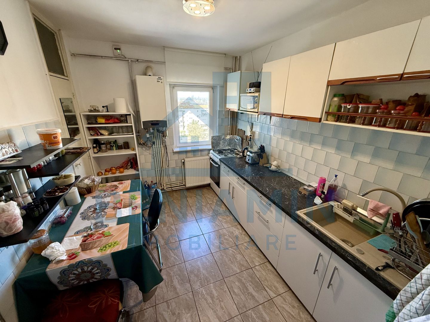 4 camere decomandat 99mp centrala mobilat Craiovita Promenada - Poză 5