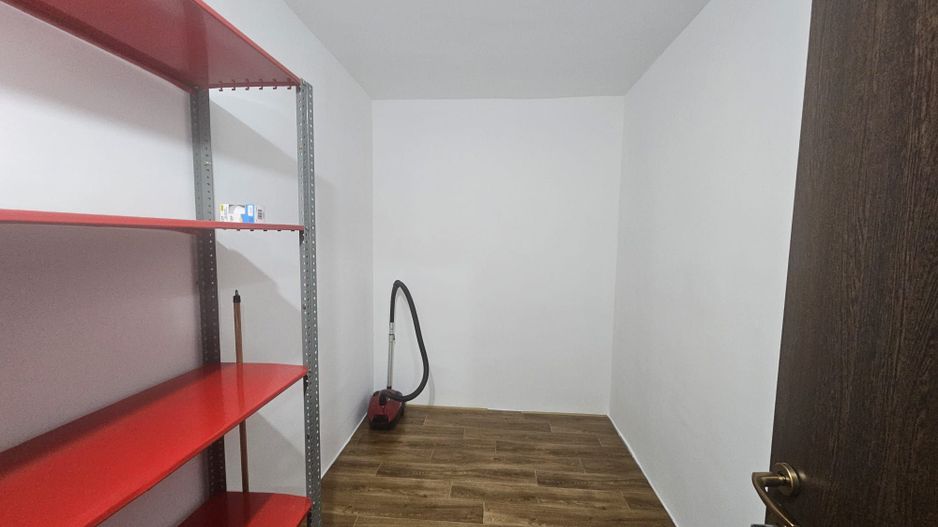 Apartament 2 camere, bloc 2010, garaj, Centru - Nord - Poză 6