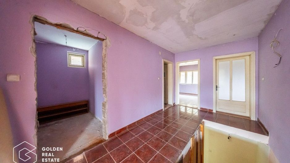 Casa D+P+E, teren 2200 mp, sat. Minis - Poză 23