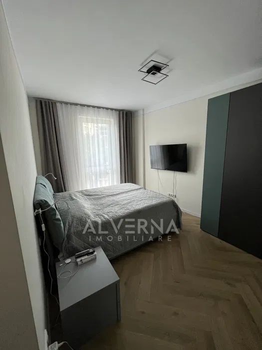 Apartament 2 camere + terasa | 56mp + 24mp | parcare | zona centrala - Poză 1