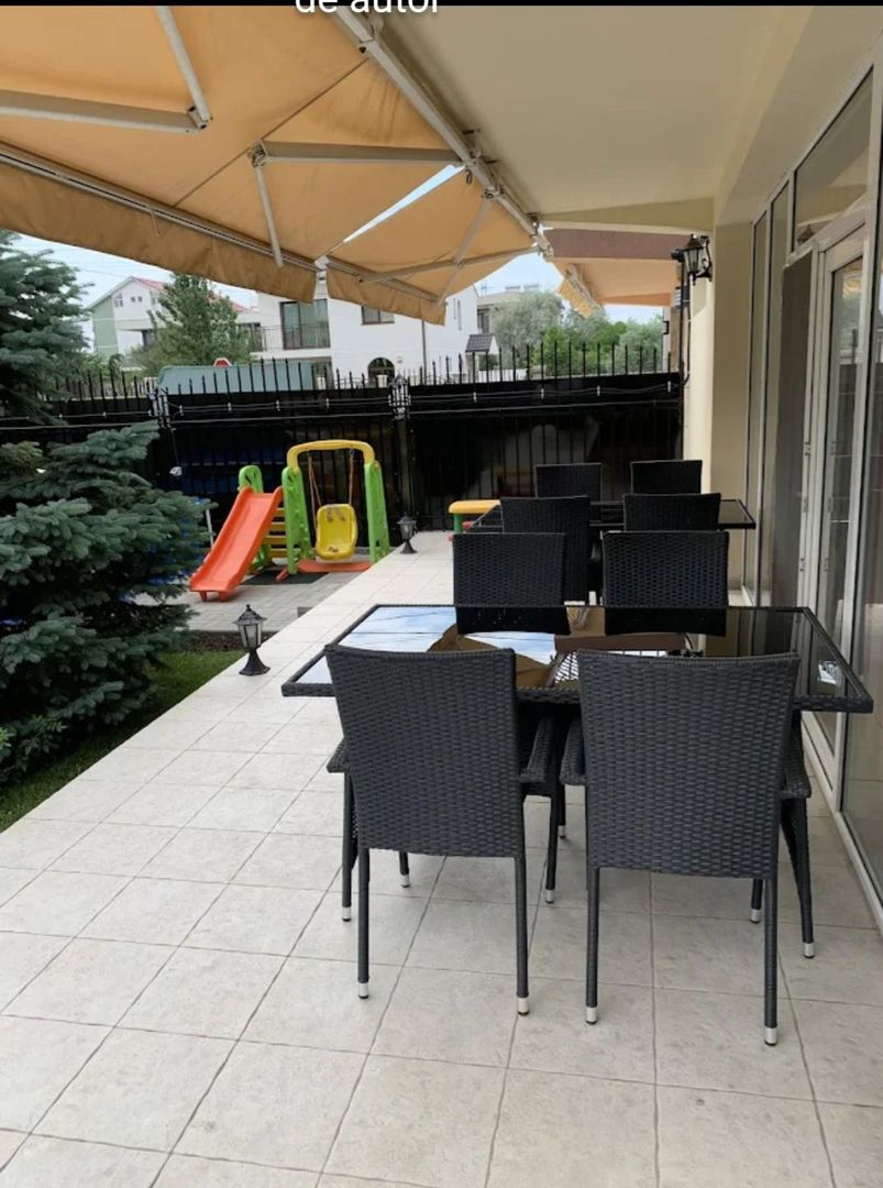 De vanzare Pensiune Eforie Nord la doi pasi de mare - Poză 13