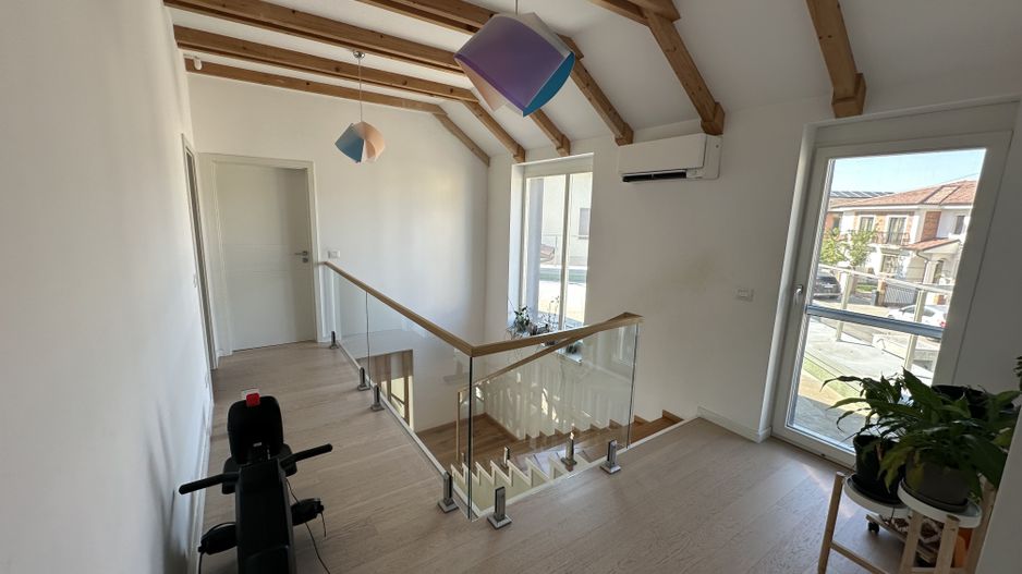 Casa individuala cu piscina aproape de British School - Poză 20