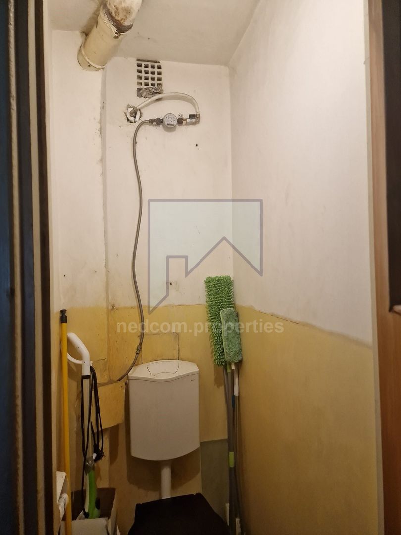 Vanzare apartament 4 camere Drumul Taberei - Poză 13