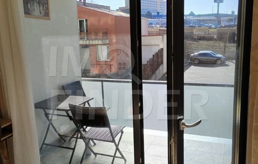 Vanzare 2 camere Buna Ziua, zona Liceului ELF, cu parcare - Poză 5