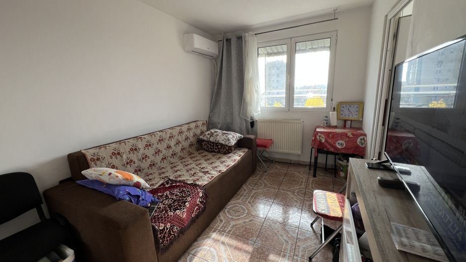 Garsoniera mobilata utilata Crinul de Padure, Parc Drumul Taberei - Poză 1