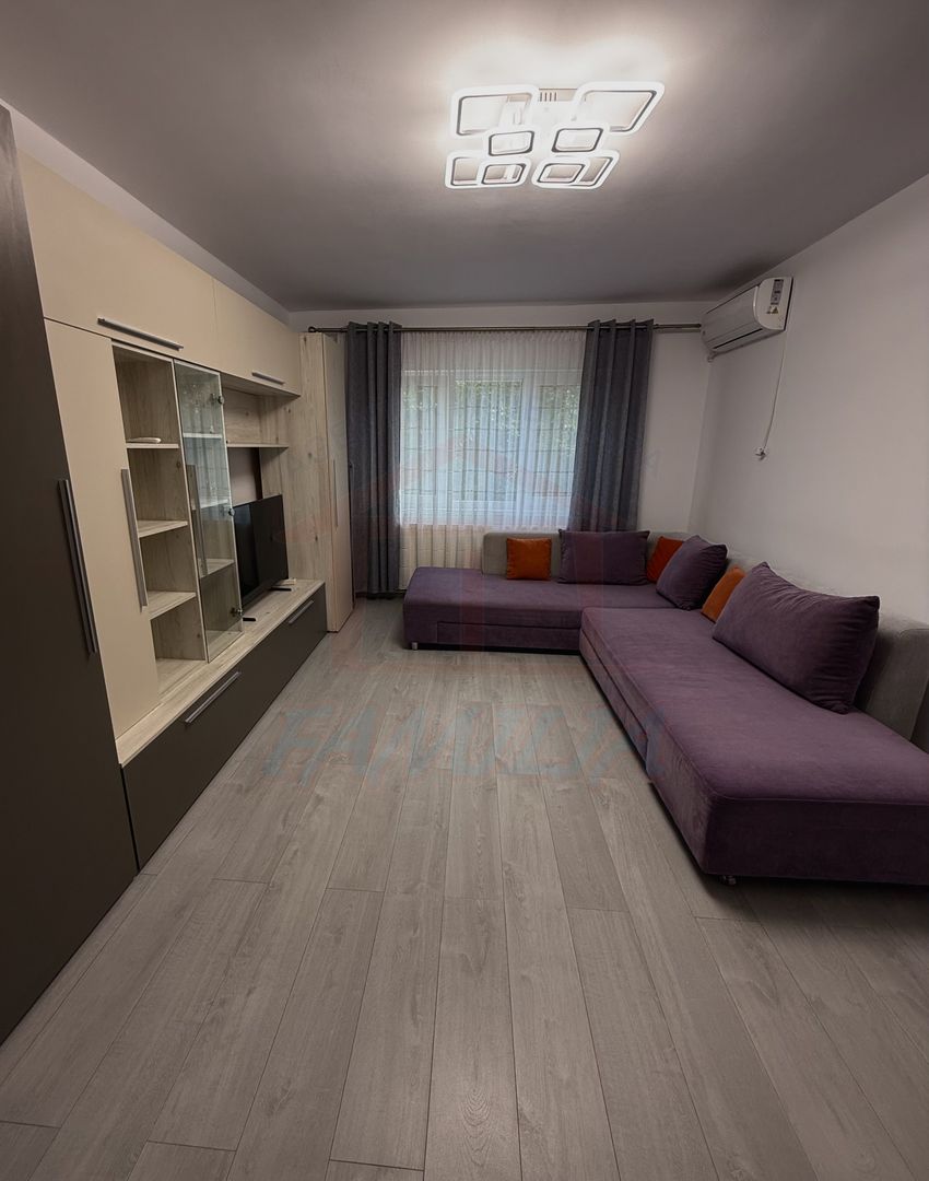 🏠De închiriat 2 camere | Micro 16 | 550 Euro/lună - Poză 1
