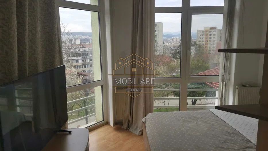 Apartament mare, luminos și spațios cu o grădină de vis în Grigorescu - Poză 1