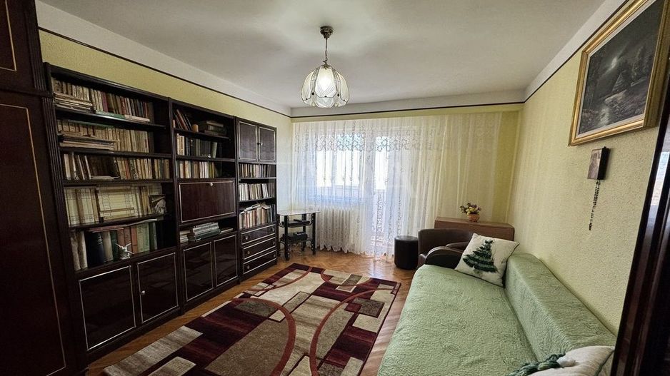 Apartament 3 camere decomandate, 72 mp, boxă, etaj 3/10, Cluj-Napoca - Poză 2