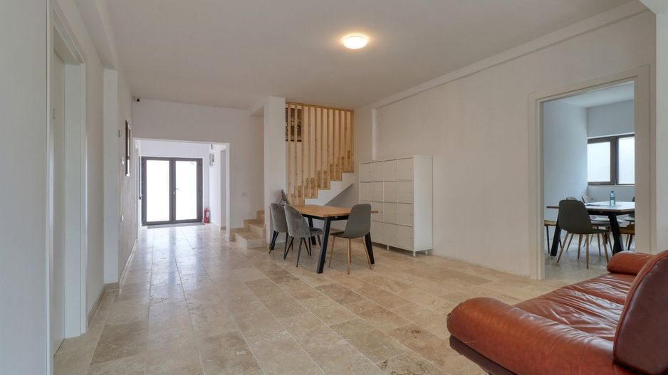 Corbeanca Business Center P+1+M | 19 camere | 400 mp utili/ 8 parcari - Poză 2