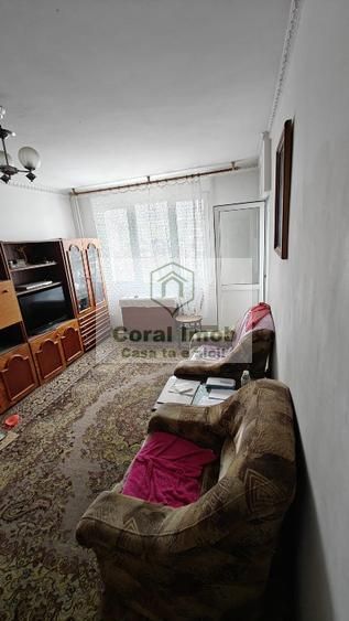 Vand apartament zona linistita - Poză 3