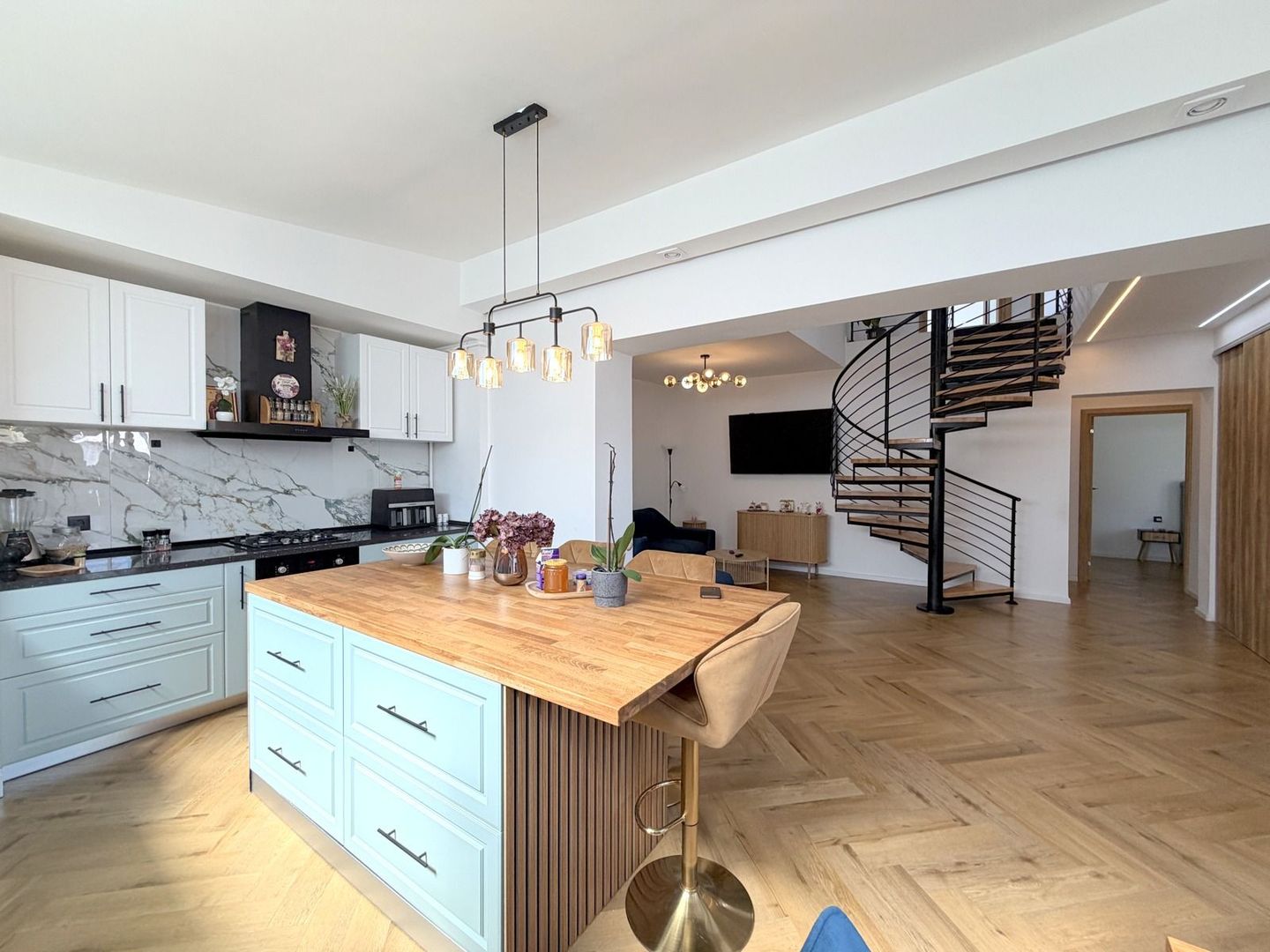 Casa individuala renovata integral P+M Chitila-Bucurestii Noi - Poză 5