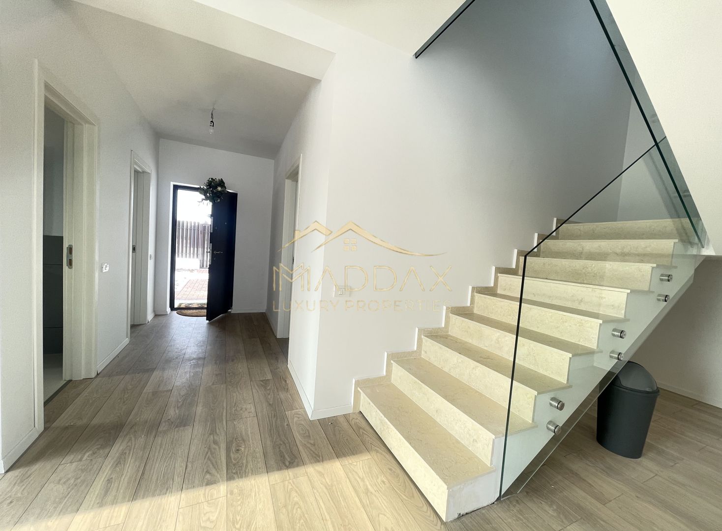 Vila Premium_P+1**5 Camere**Teren 704 mp**Langa Padure//Balotesti - Poză 36