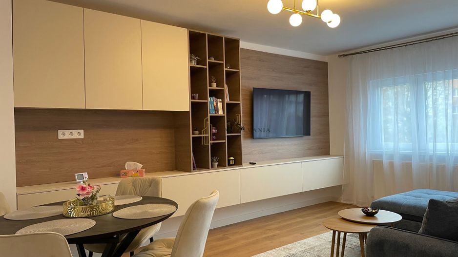 Apartament modern,  decomandat, 3 camere - Poză 1