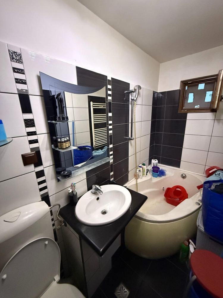 BRASADAS vinde ap 2 cam etaj 4/4 in Micro 15. - Poză 7