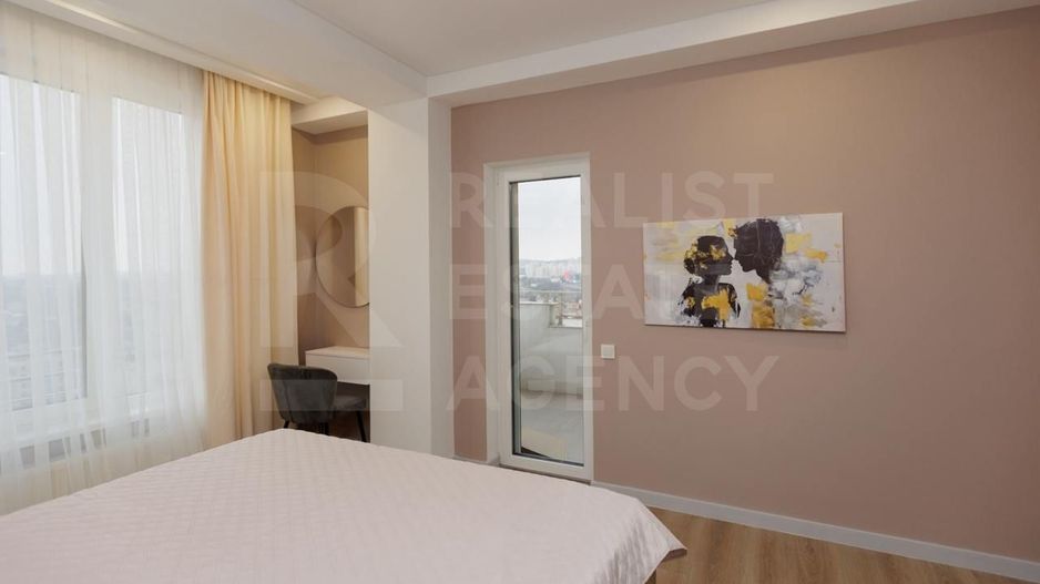 Chirie, apartament, 4 camere, strada Lev Tolstoi, Centru - Poză 9