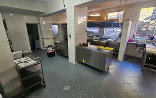 Complex turistic complet funcțional | Piscină, restaurant, 1.800 m - Poză 15