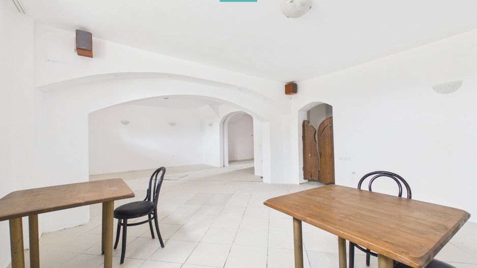 Casă în zona turistică maximă, Băile 1 Mai, Oradea - Poză 39