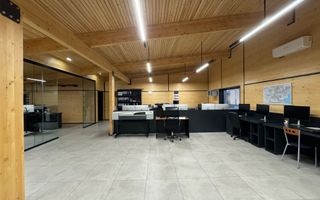 Showroom cu cladire de birouri | stradal | Roman/Neamt - de vanzare - Poză 12