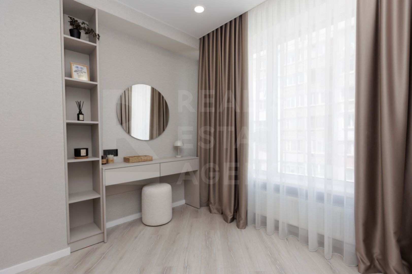 Vânzare, apartament cu 2 camere , str.  Ialoveni ,Telecentru - Poză 7