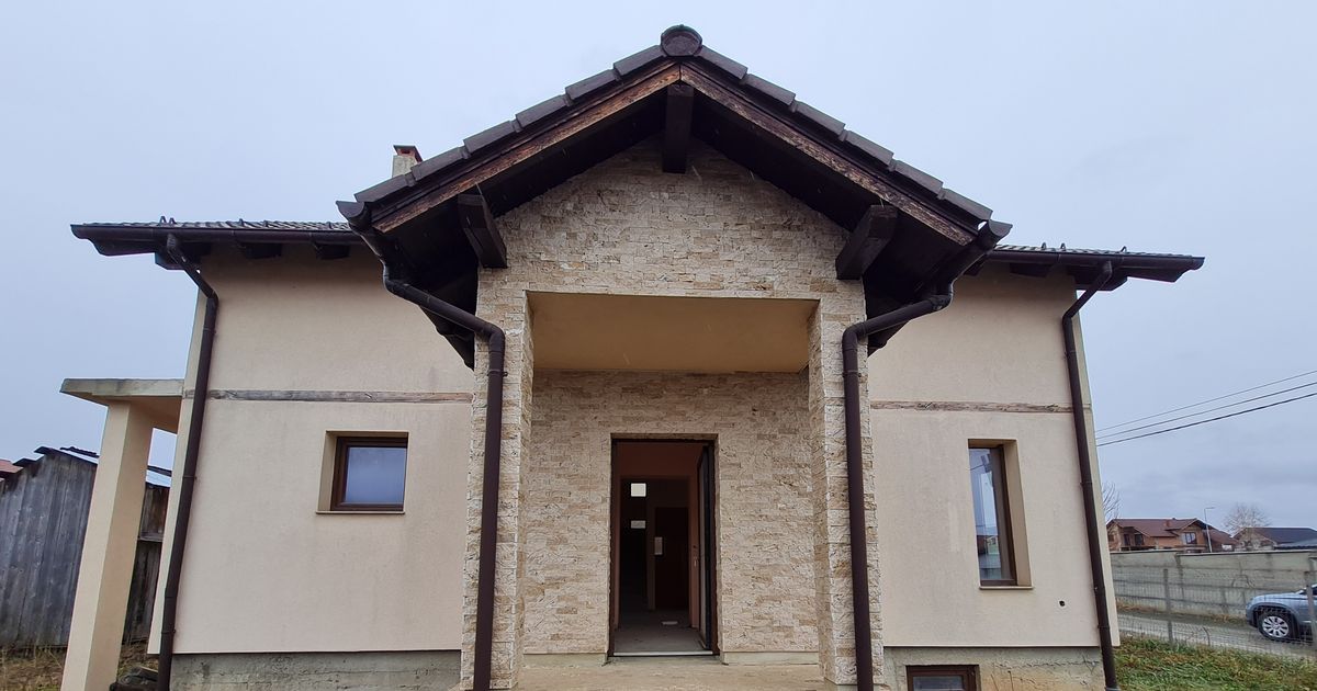 Casa 6 Camere, Teren 357 mp, Zona Alba-Micesti, cu toate utilitatile ...
