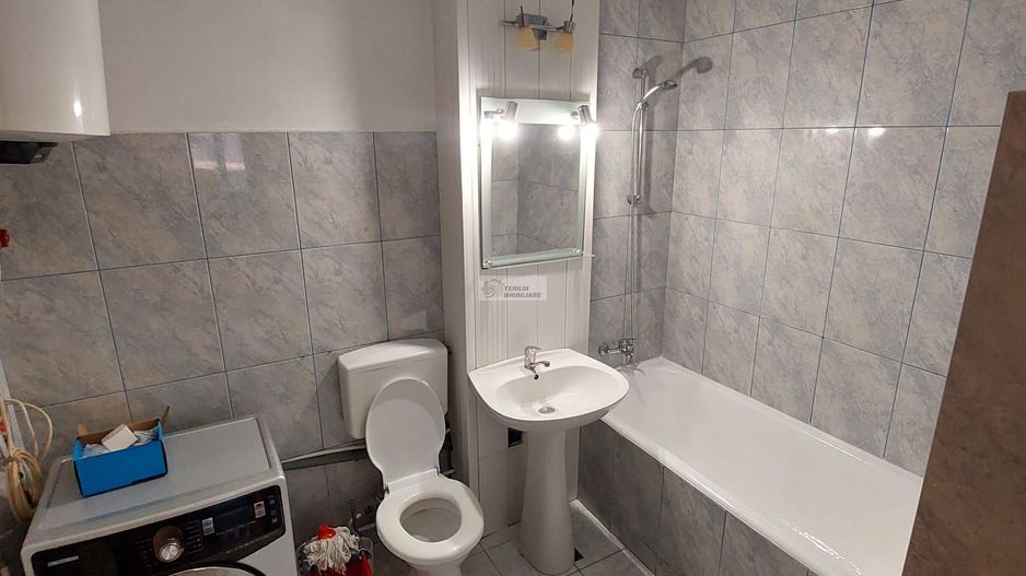 Apartament 2 camere /ultracentral/Focsani/55.000 euro - Poză 5