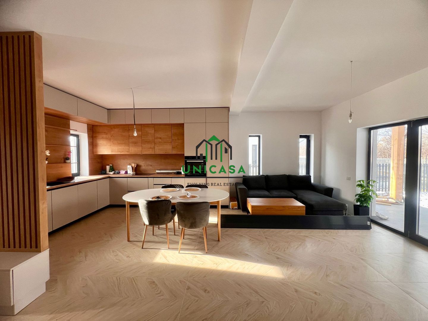 Casă modernă de vânzare/ Bujoreni – Olteni - Poză 2