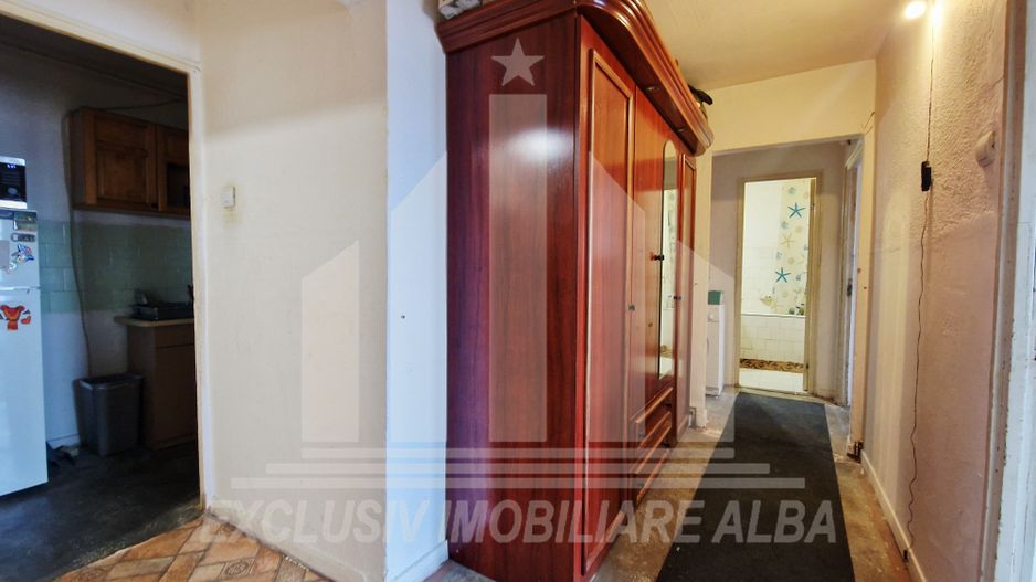 Apartament 3 camere | De vanzare | Bld. Transilvaniei | Cetate - Poză 2